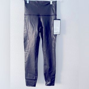 Womens Lululemon Special Edition Wunder Train HR Tight Foil 25” pockets